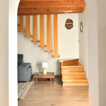 Casa Il Nido Bright Rooftop Nest レッコ