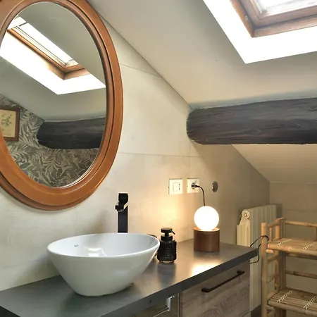 Casa Il Nido Bright Rooftop Nest アパート